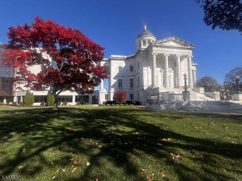 49 Robeson Street Somerville, NJ 08876 - Photo 33 of 36