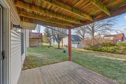 $355,000 | 16250 Lea Oak Court, Chesterfield, MO 63017