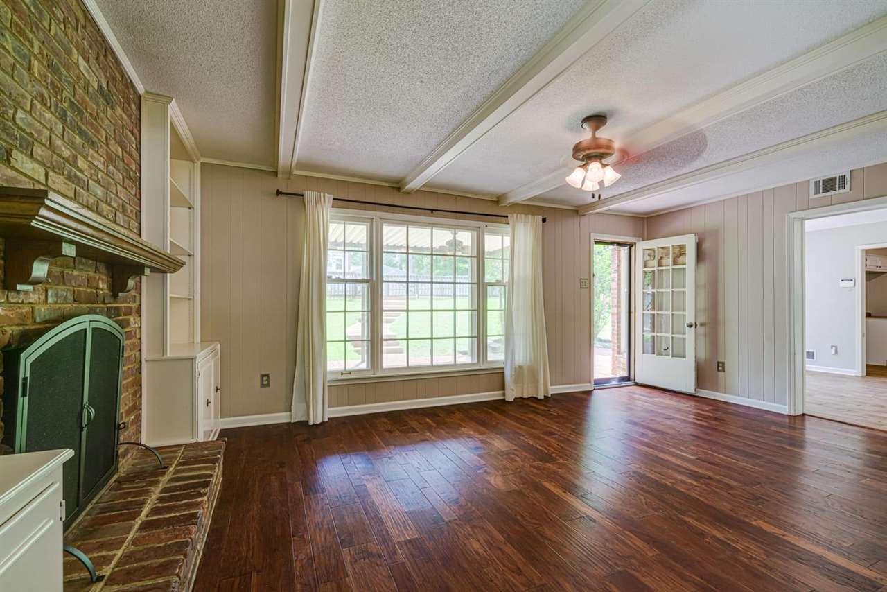2080 Brierbrook Road Germantown, TN 38138 - Photo 11 of 25 Gallery Image 11