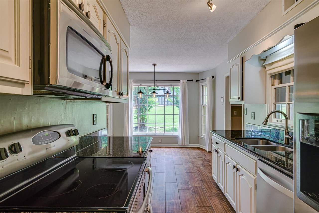 2080 Brierbrook Road Germantown, TN 38138 - Photo 14 of 25 Gallery Image 14