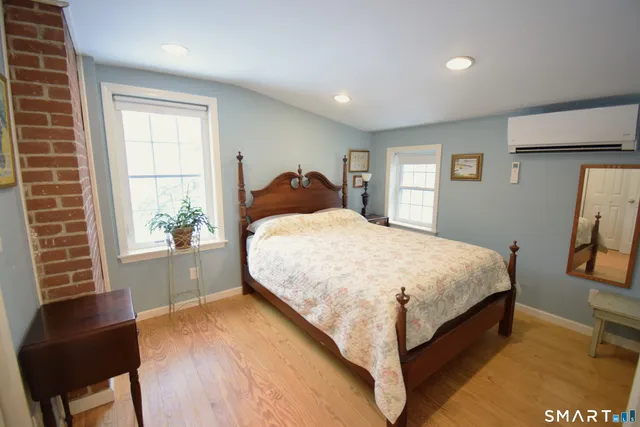 $7,500 | 2203 Durham Road, Madison, CT 06443