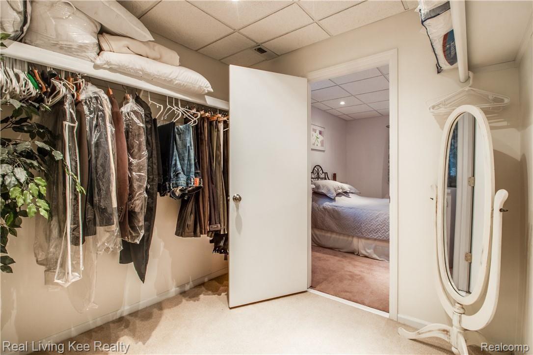 5330 Old Mill Road Rochester, MI 48306 - Photo 47 of 77 INTERIORS (42 of 46).jpg