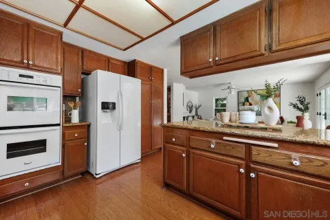 $2,900,000 | 13292 Norcroft Road, San Diego, CA 92130