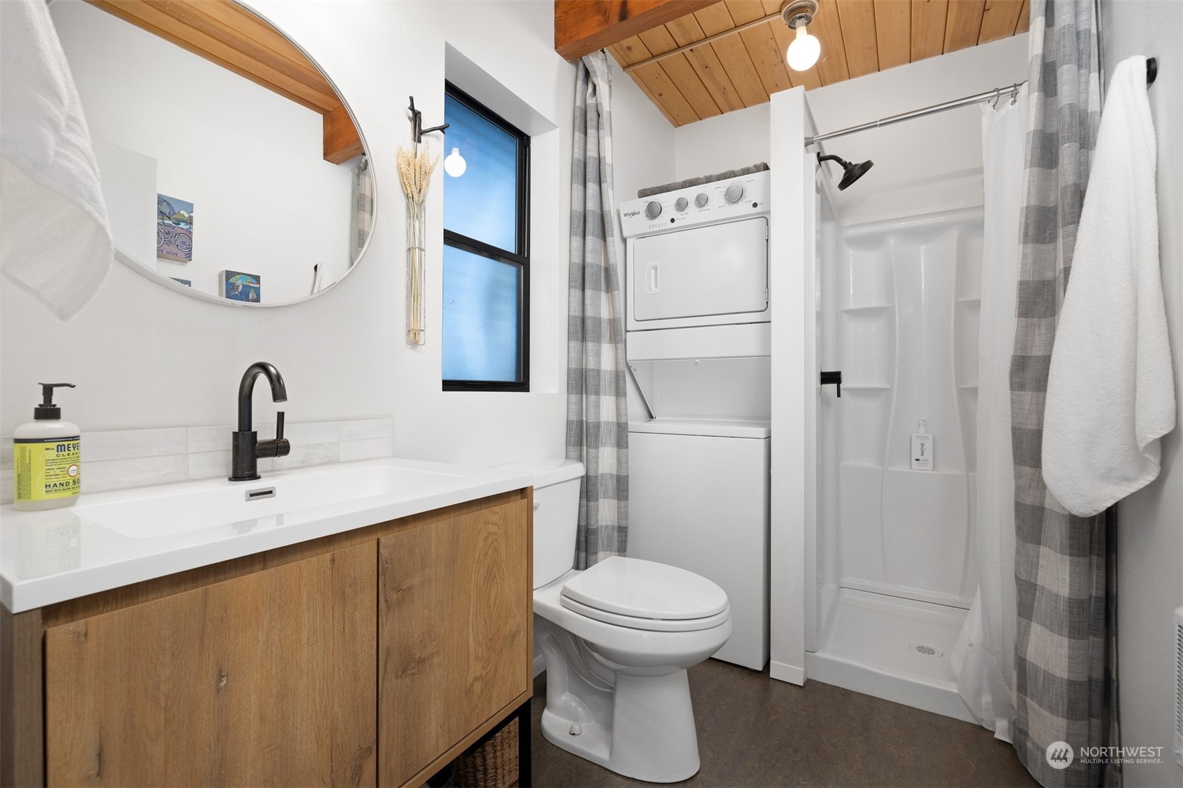 9898 Samish Island Road Bow, WA 98232 - Photo 23 of 40 Gallery Image 23