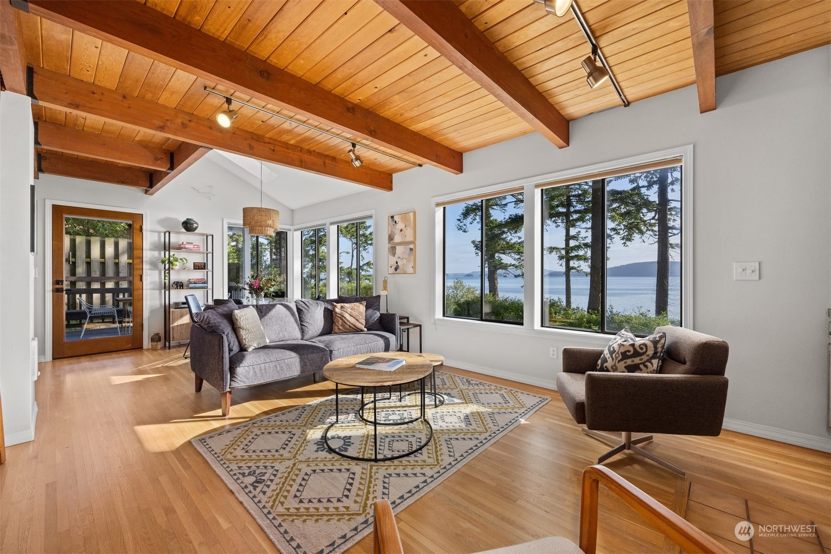 9898 Samish Island Road Bow, WA 98232 - Photo 8 of 40 Gallery Image 8