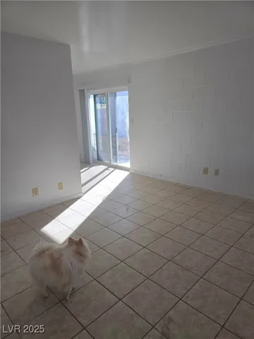 $1,200 | 821 A, Unit 10, Boulder City, NV 89005