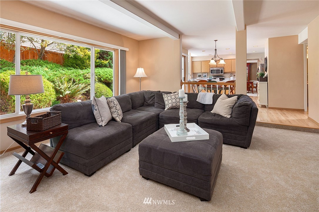 15204 103rd Avenue Northeast Bothell, WA 98011 - Photo 12 of 25 Gallery Image 12