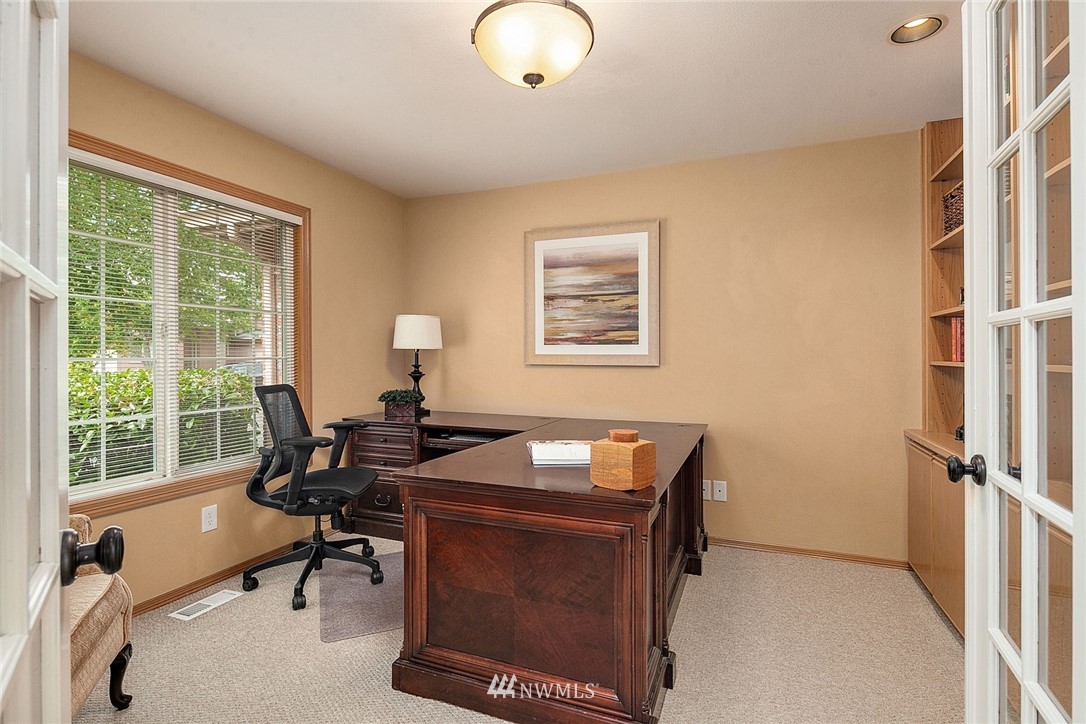 15204 103rd Avenue Northeast Bothell, WA 98011 - Photo 14 of 25 Gallery Image 14