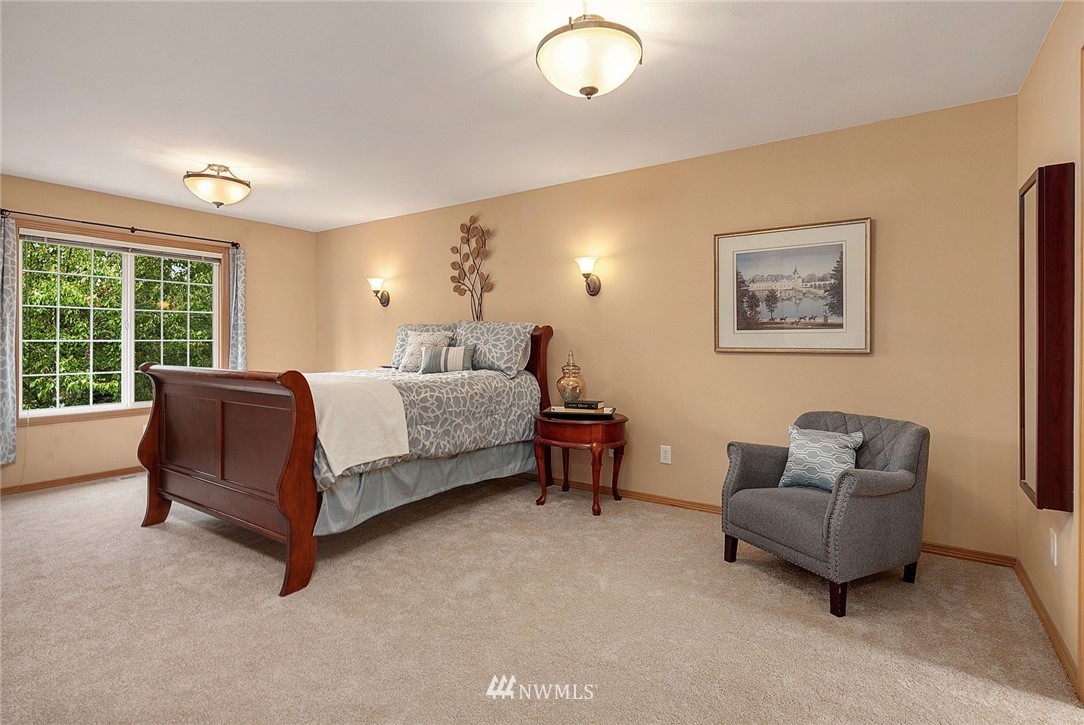 15204 103rd Avenue Northeast Bothell, WA 98011 - Photo 15 of 25 Gallery Image 15