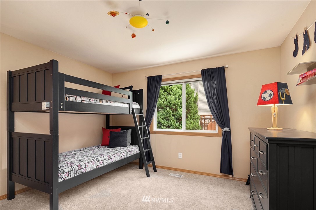 15204 103rd Avenue Northeast Bothell, WA 98011 - Photo 20 of 25 Gallery Image 20
