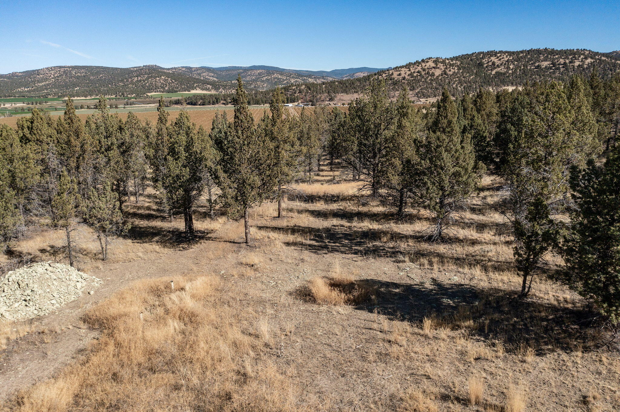 5598 North Mckay Road Prineville, OR 97754 - Photo 30 of 81 IMG_5844
