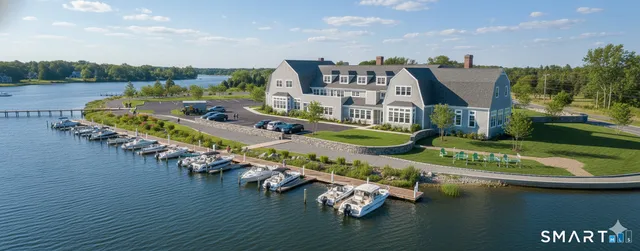 $1,100,000 | 4 Boston Post Road, Madison, CT 06443