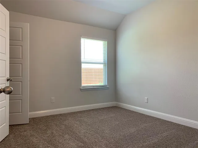 $2,200 | 2103 Swanmore Way, Forney, TX 75126