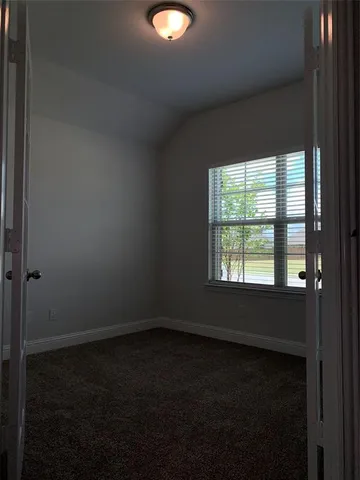 $2,200 | 2103 Swanmore Way, Forney, TX 75126