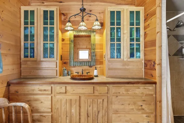 $1,799,000 | 1630 Buffalo Road, Galien, MI 49113
