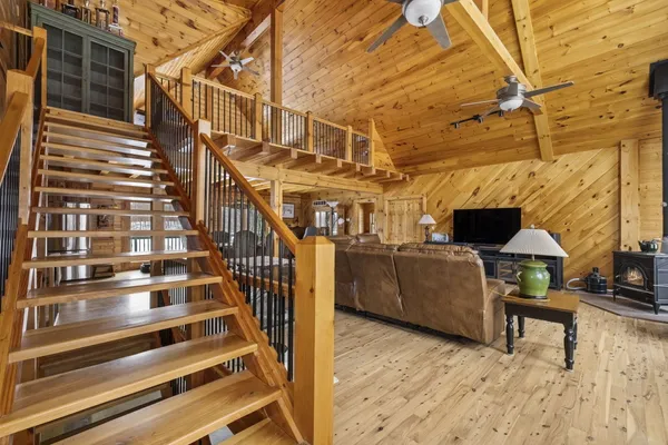 $1,799,000 | 1630 Buffalo Road, Galien, MI 49113