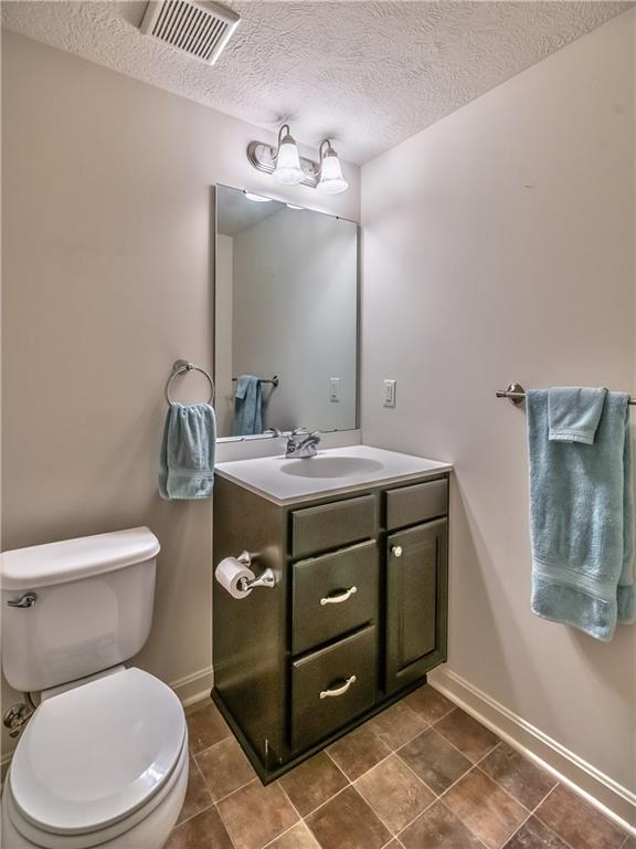 152 Harmony Road Wexford, PA 15090 - Photo 23 of 25 The lower level half bath.