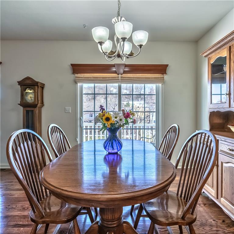 Another view of the dining room.