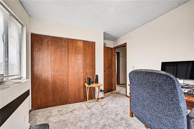 $284,900 | 829 Northwest 69th Street, Kansas City, MO 64118