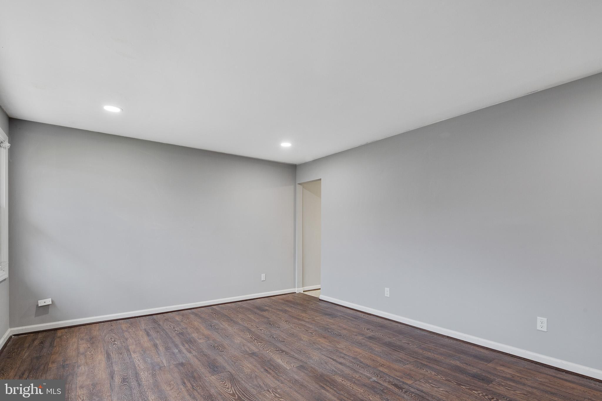 470 Dickinson Road Wenonah, NJ 08090 - Photo 7 of 32