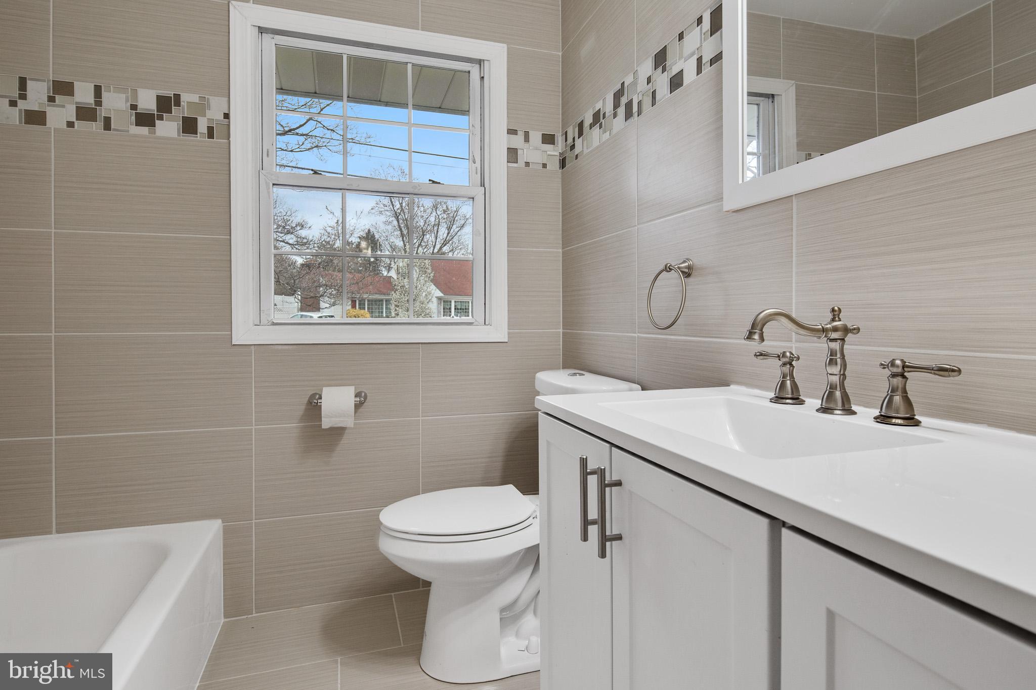 470 Dickinson Road Wenonah, NJ 08090 - Photo 8 of 32