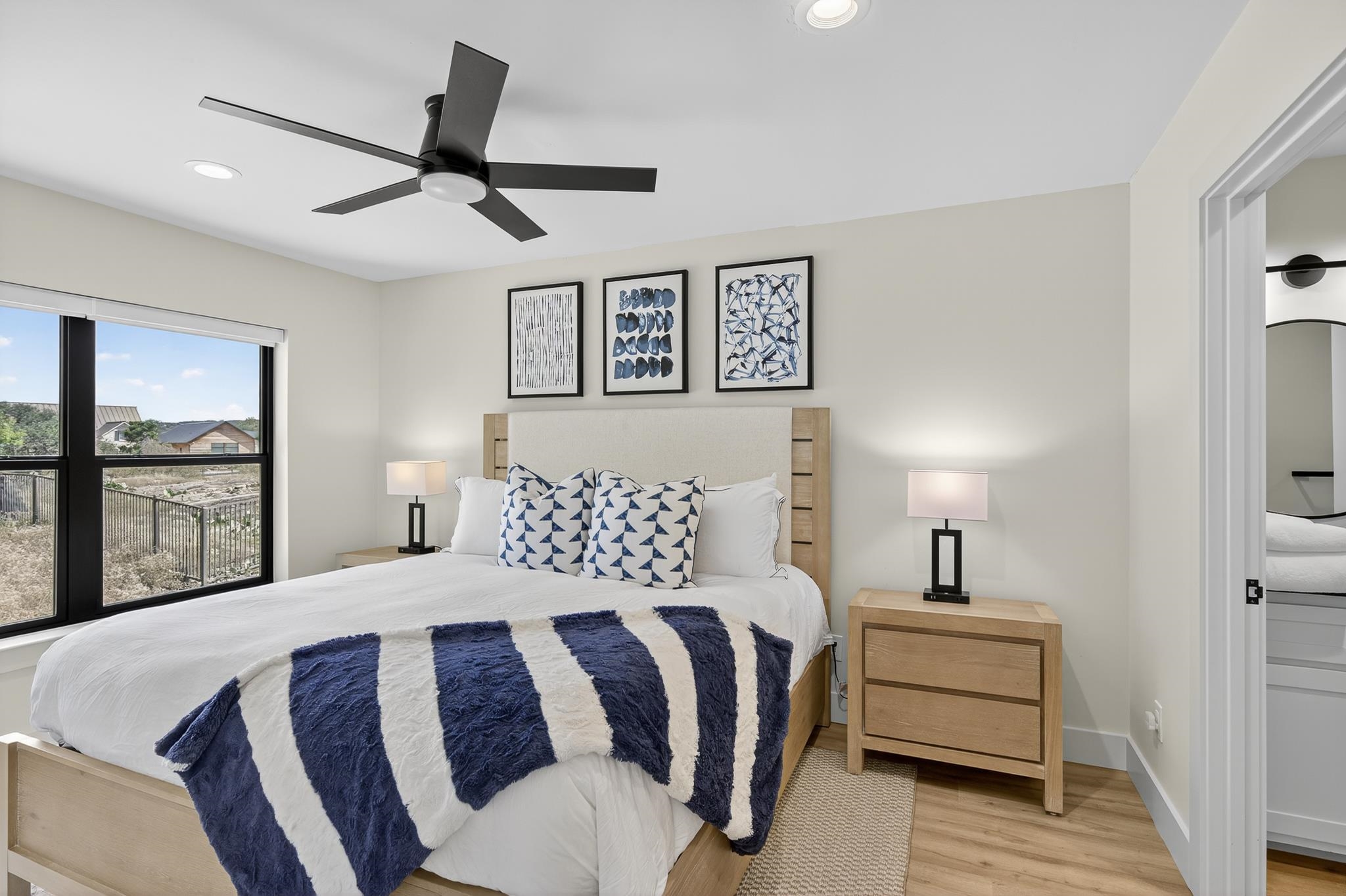 820 Broken Arrow Horseshoe Bay, TX 78657 - Photo 17 of 30