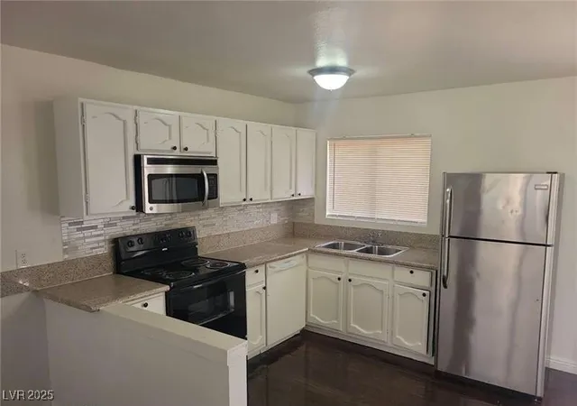 $1,100 | 5235 Gray Lane, Unit D, Las Vegas, NV 89119
