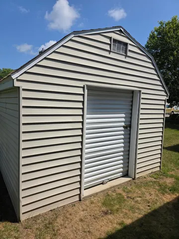 $105,000 | 3567 Hollyfield Drive, Cedar Springs, MI 49319