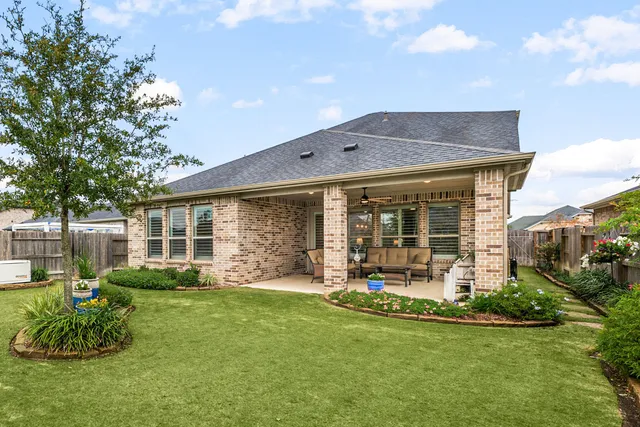 $425,000 | 28711 Tara Ridge Court, Fulshear, TX 77441
