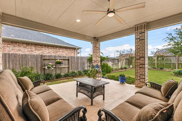 $425,000 | 28711 Tara Ridge Court, Fulshear, TX 77441