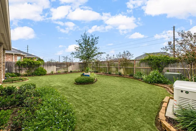 $425,000 | 28711 Tara Ridge Court, Fulshear, TX 77441