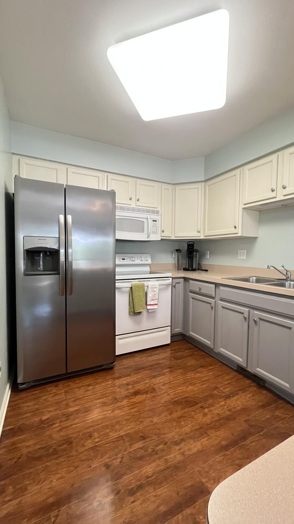 771 Taylor Street Chelsea, MI 48118 - Photo 12 of 33 IMG_9150