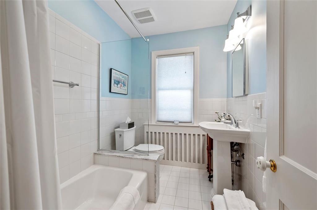 6619 Kinsman Road Pittsburgh, PA 15217 - Photo 21 of 27 Gallery Image 21