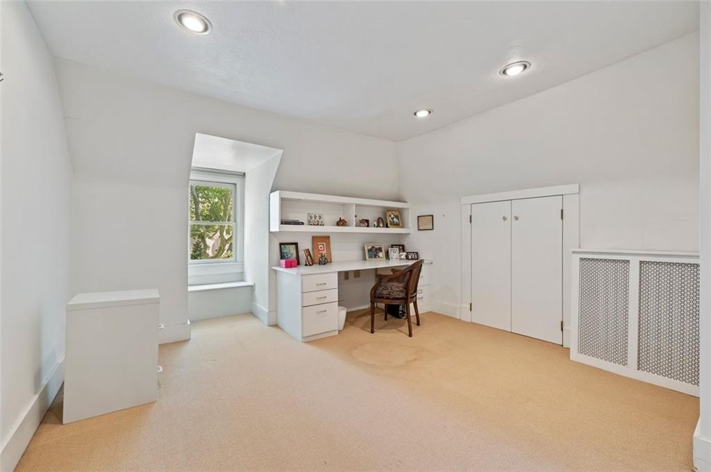 6619 Kinsman Road Pittsburgh, PA 15217 - Photo 23 of 27 Gallery Image 23