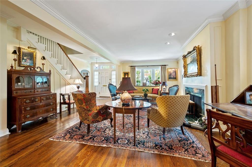 6619 Kinsman Road Pittsburgh, PA 15217 - Photo 5 of 27 Gallery Image 5