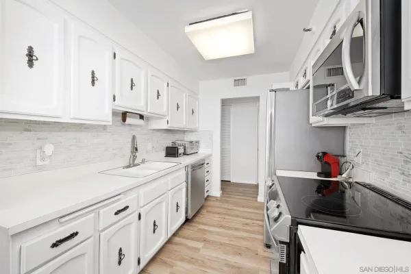 $6,500 | 1820 Avenida Del Mundo, Unit 508, Coronado, CA 92118