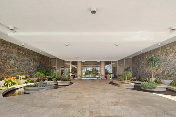 $6,500 | 1820 Avenida Del Mundo, Unit 508, Coronado, CA 92118