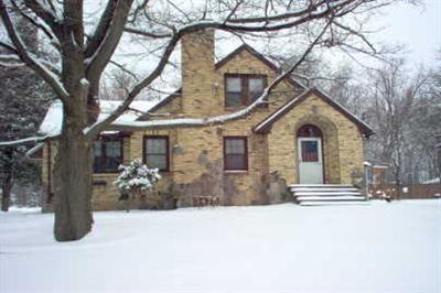 3475 Cascade Road Southeast Grand Rapids, MI 49546 - Photo 1 of 5 Primary Photo