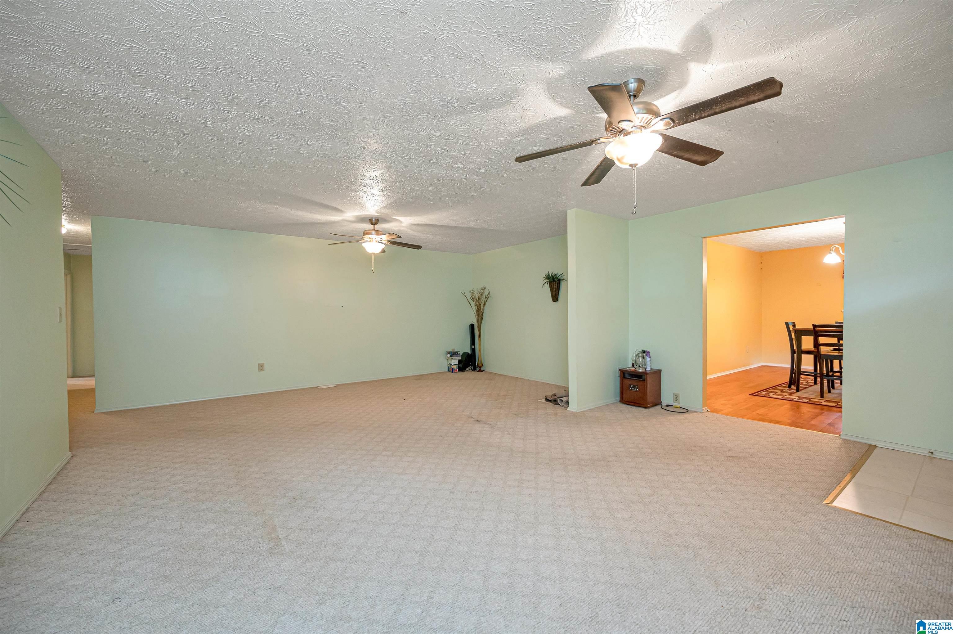 366 Porter Road Bessemer, AL 35022 - Photo 5 of 48