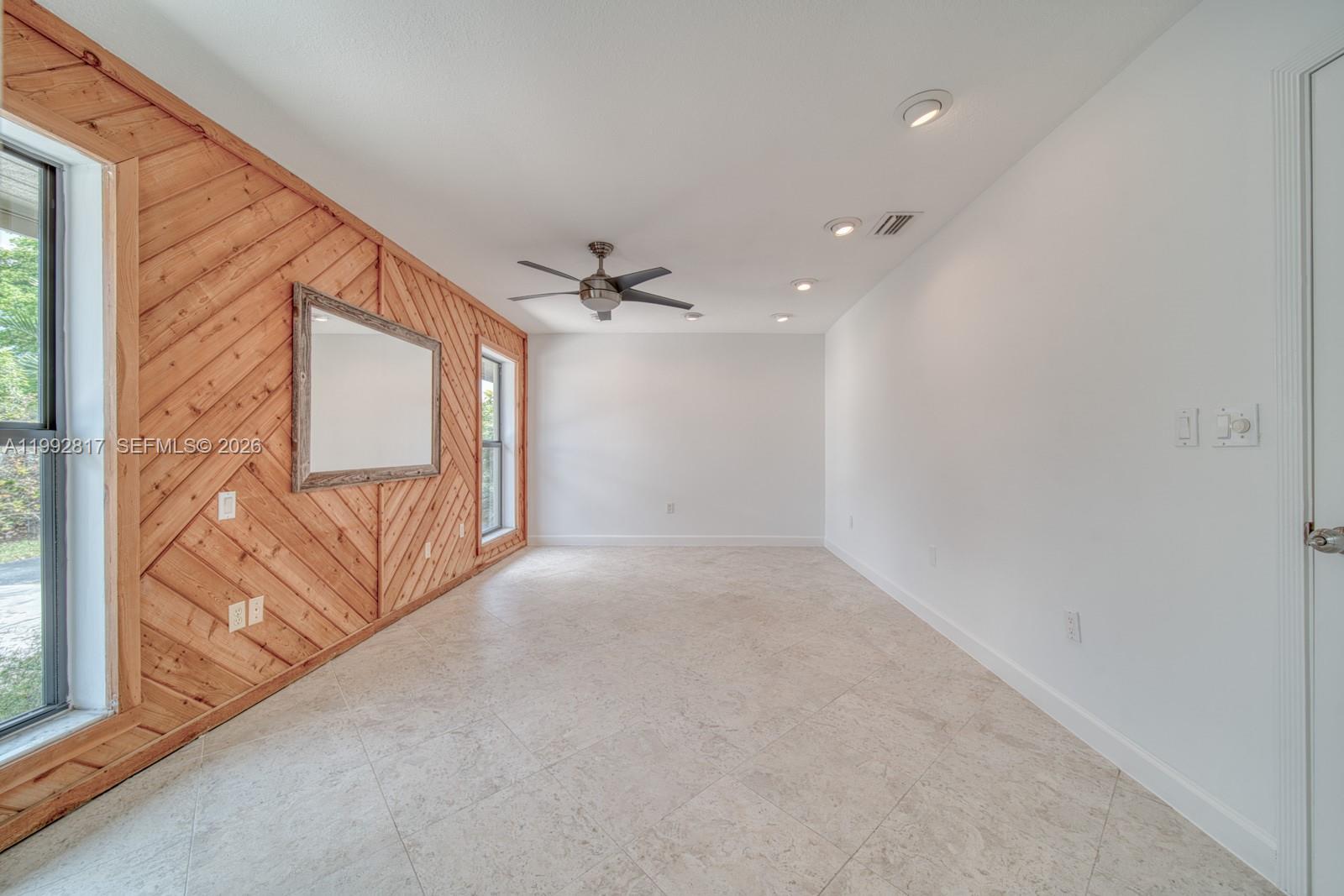 7320 Southwest 100th Court Miami, FL 33173 - Photo 13 of 36 a view of an entryway
