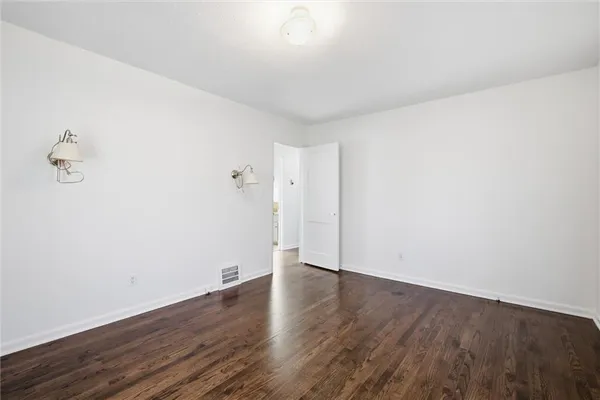 $295,000 | 7824 Juniper Street, Prairie Village, KS 66208