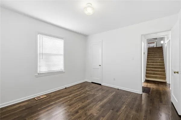 $295,000 | 7824 Juniper Street, Prairie Village, KS 66208