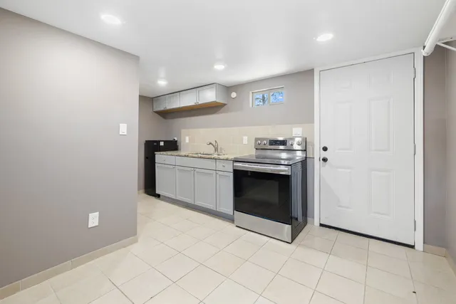 $799,999 | 2540 Farm To Market 20, Red Rock, TX 78662