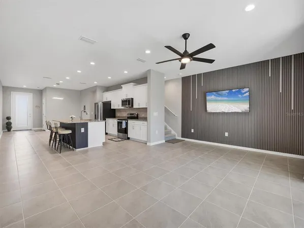$2,800 | 6212 Dry Tortugas Drive, Sarasota, FL 34241