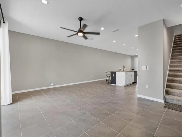 $2,800 | 6212 Dry Tortugas Drive, Sarasota, FL 34241