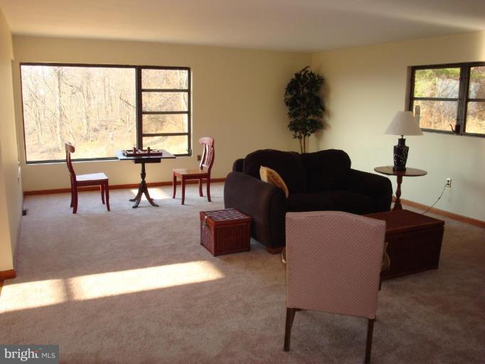 3736 Point Of Rocks Road Jefferson, MD 21755 - Photo 19 of 27 Living Room/Dining Room