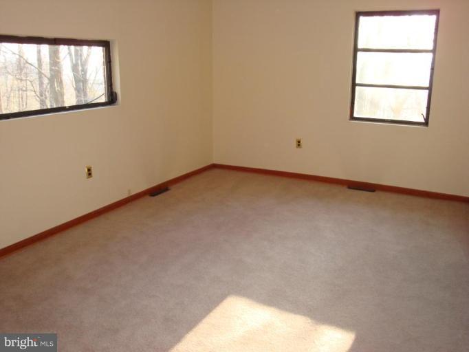 3736 Point Of Rocks Road Jefferson, MD 21755 - Photo 20 of 27 Bedroom #1