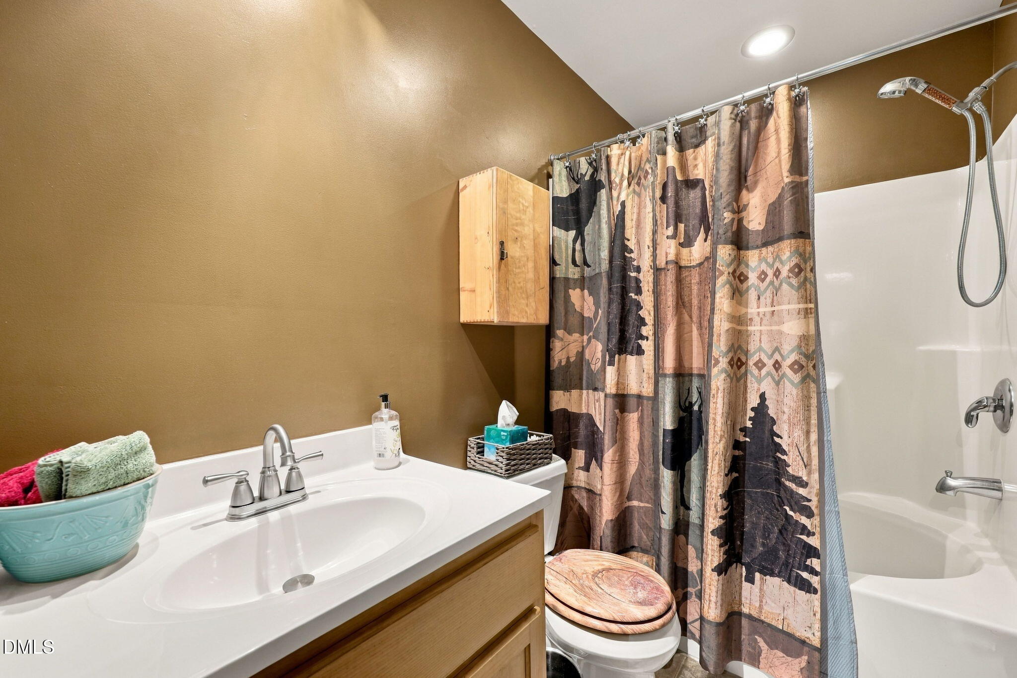 2685 Bason Road Haw River, NC 27258 - Photo 25 of 59 Hall bath
