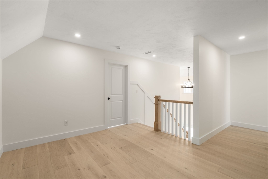 306 Fisher Road Holden, MA 01520 - Photo 21 of 33