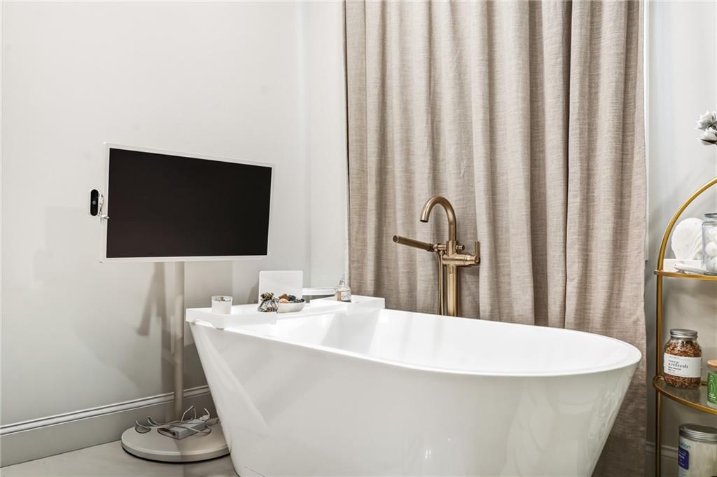 2143 Old Dallas Road Southwest Marietta, GA 30064 - Photo 38 of 43